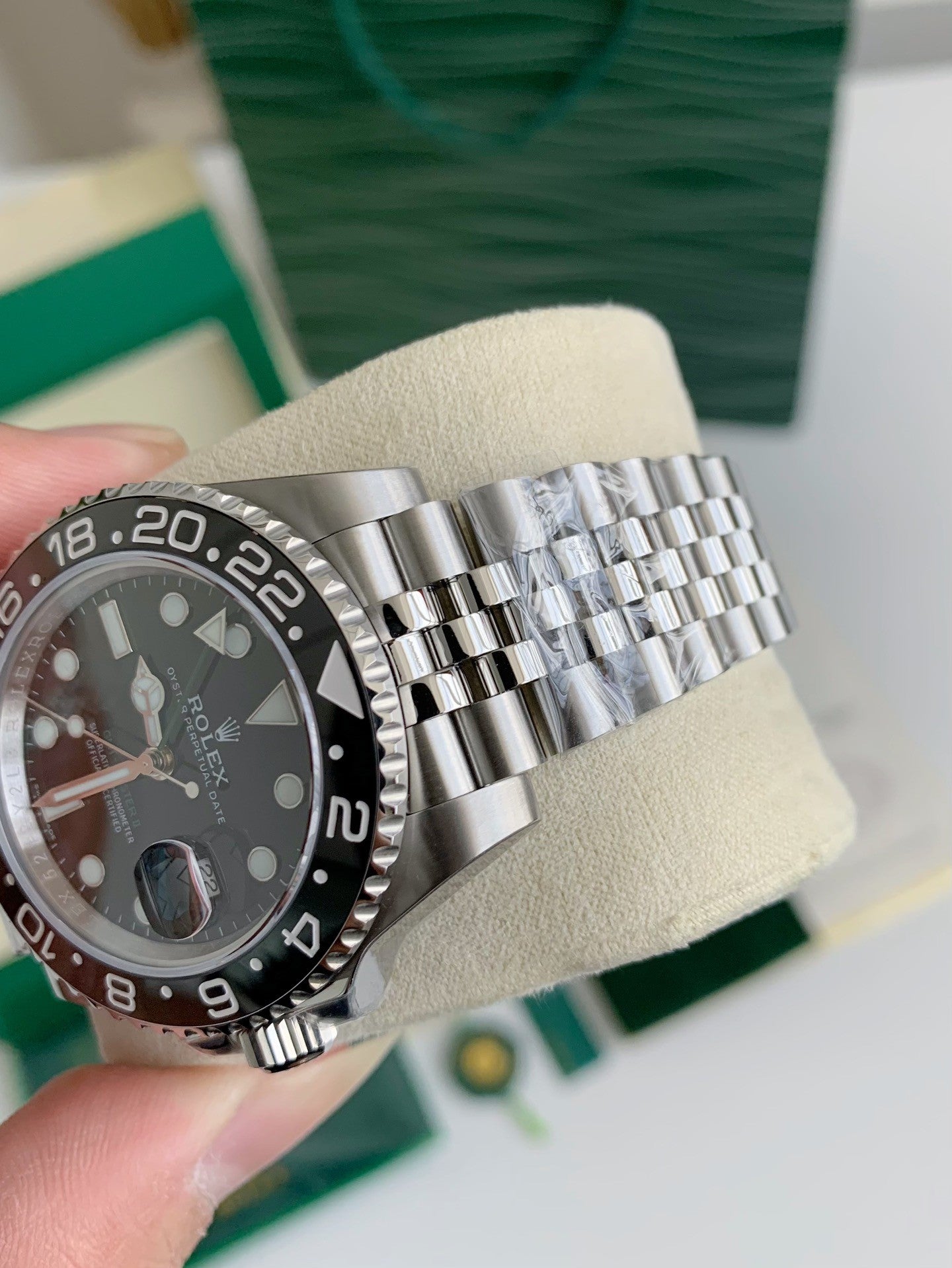 GMT-Master II Style Watch – Stainless Steel, Black Dial, 40mm