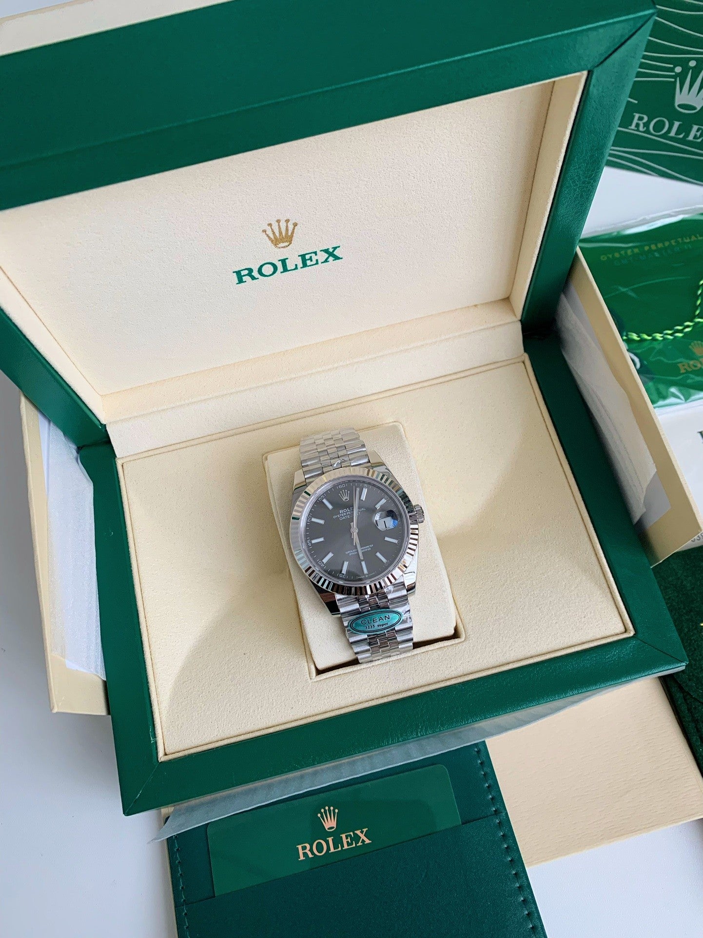 Datejust Style Watch – Slate Grey Dial, Fluted Bezel, 41mm Stainless Steel