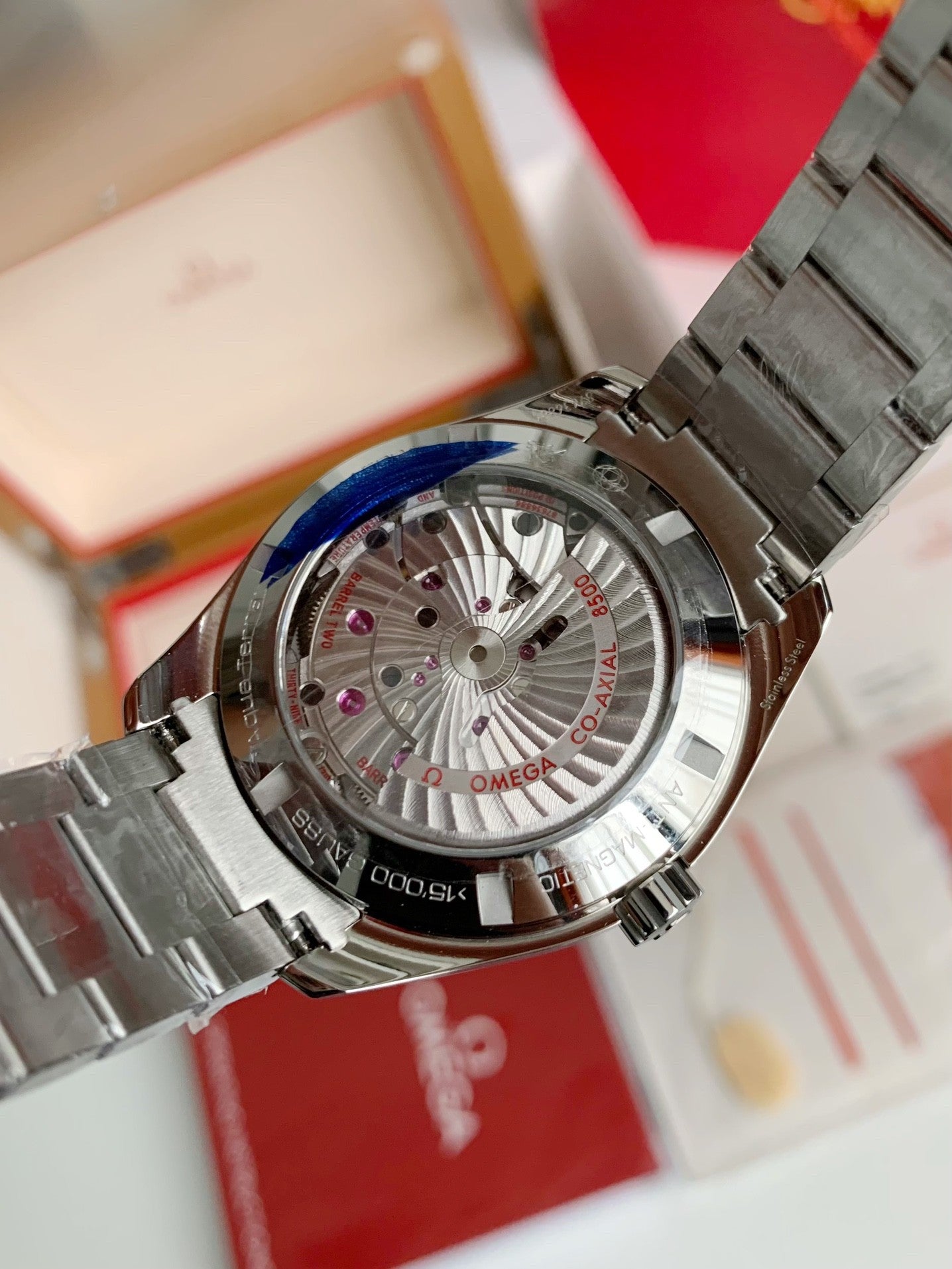 Seamaster Aqua Terra 150M – White Dial, Stainless Steel Case & Bracelet, 41.5mm