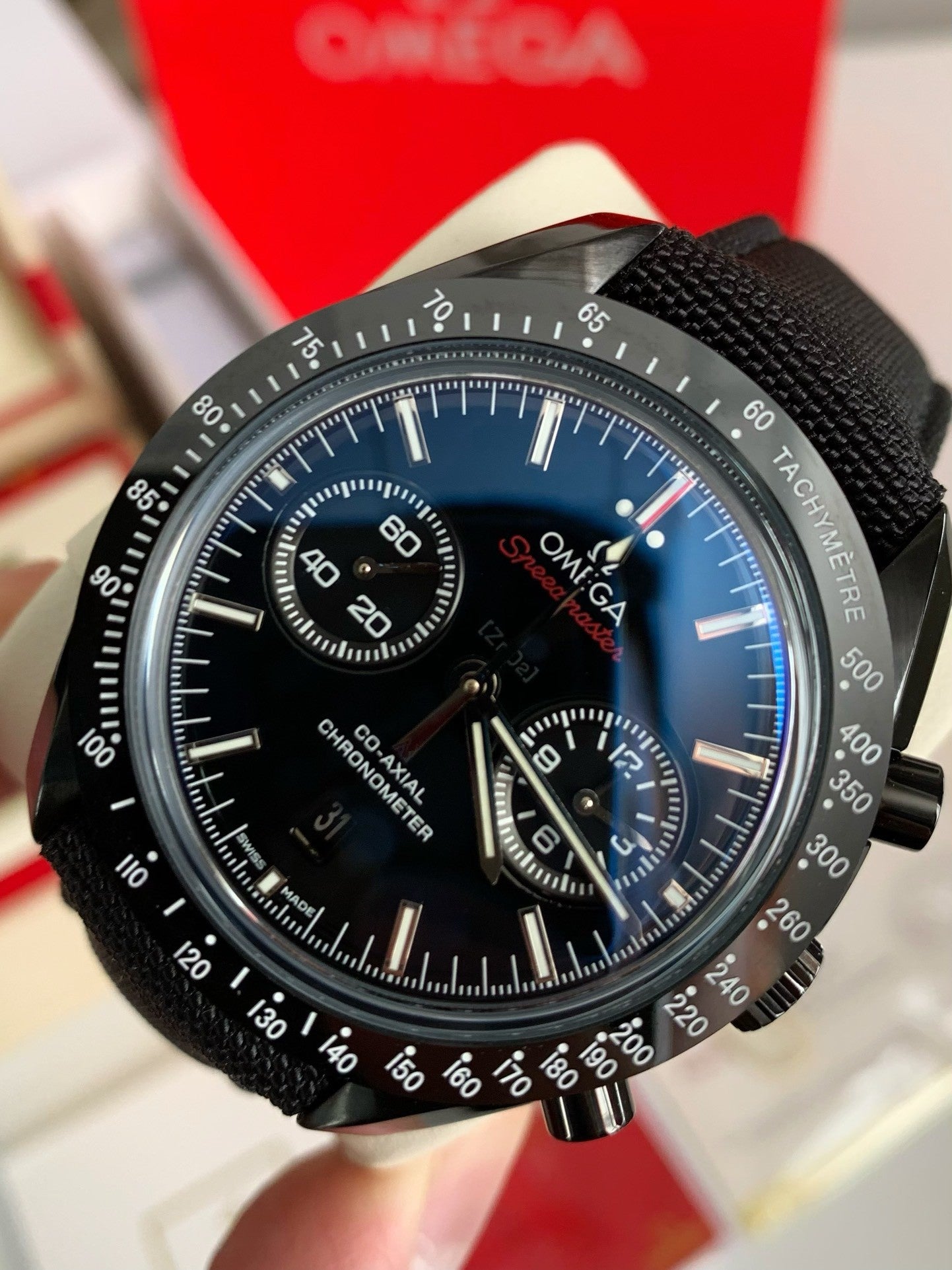 Speedmaster "Dark Side of the Moon" – Co-Axial Chronometer, Black Ceramic Case, 44.25mm