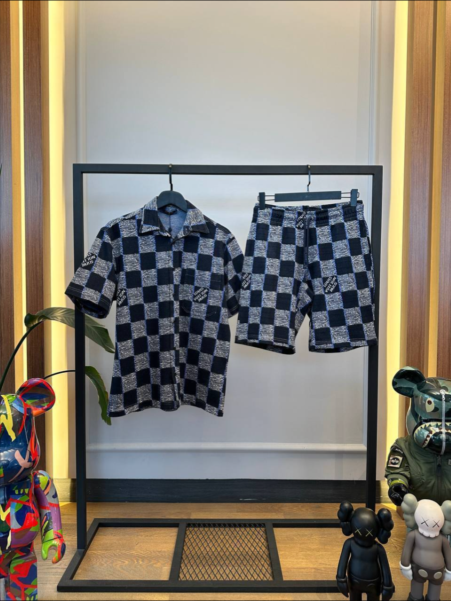 Checkered Pattern Short Sleeve Shirt & Shorts Set