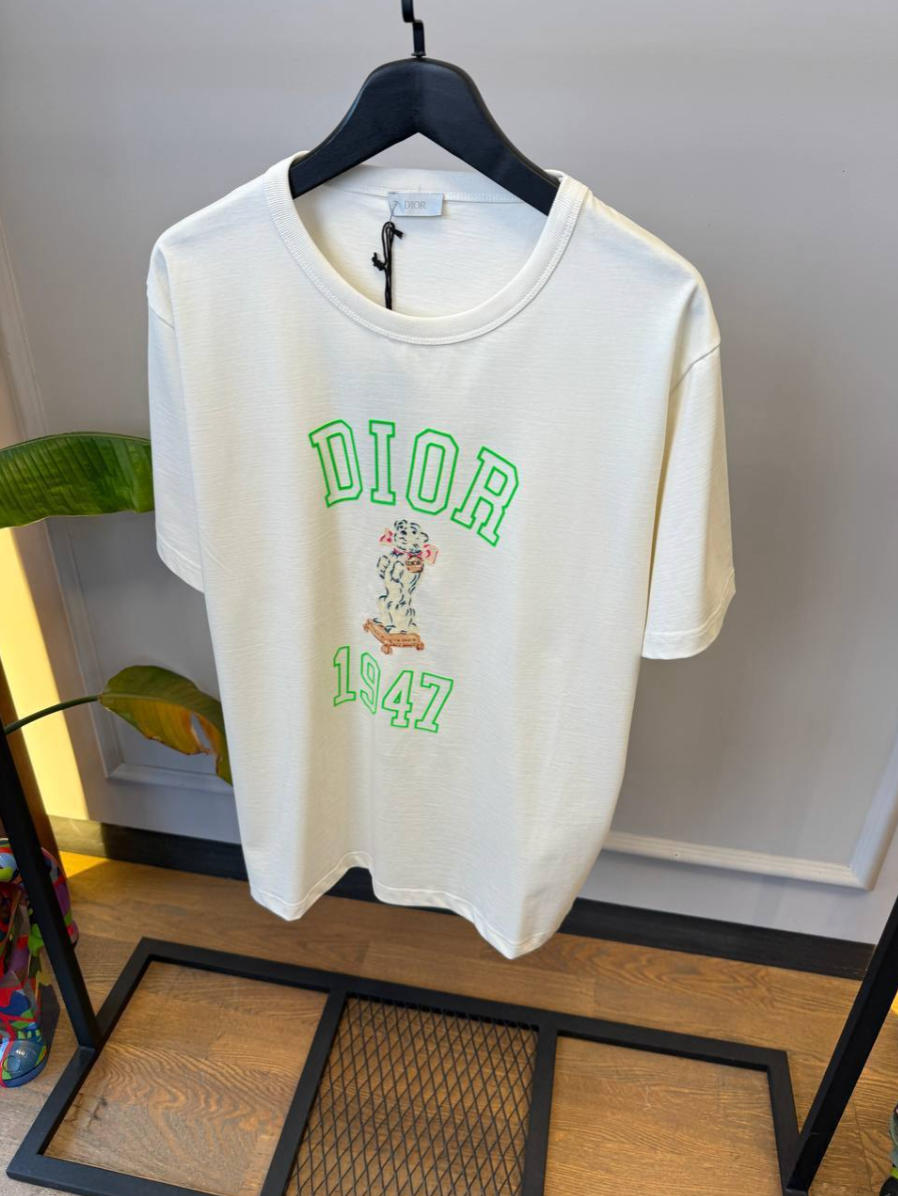 1947 Graphic Embroidered Cotton T-Shirt – White