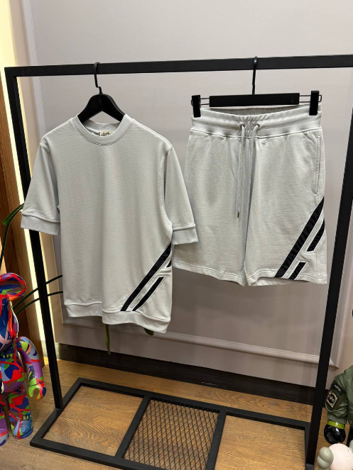 Run H T-Shirt & Shorts Set