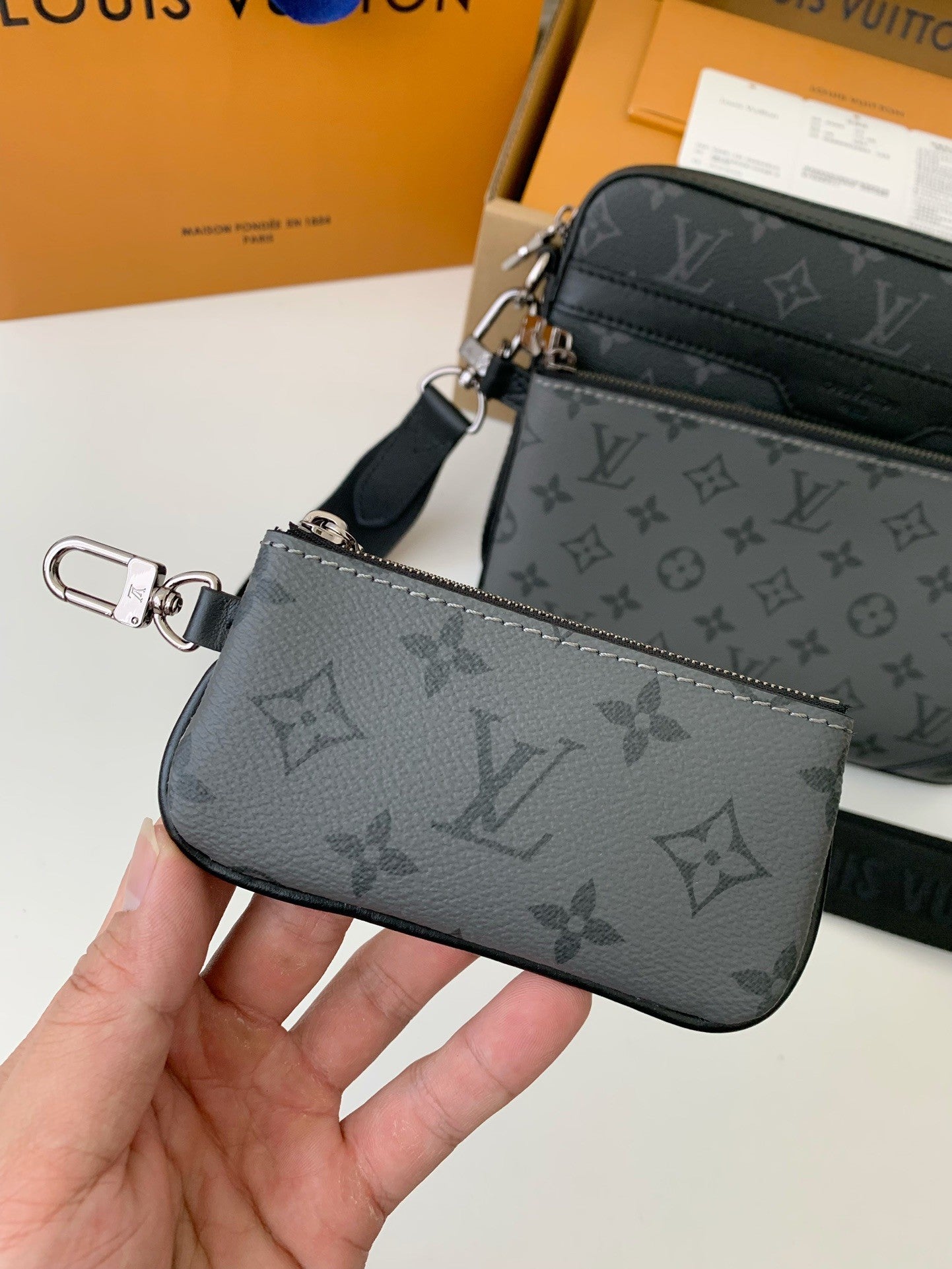 Trio Messenger Bag