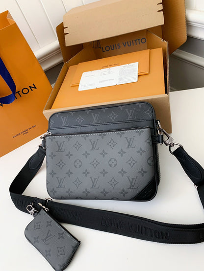 Trio Messenger Bag