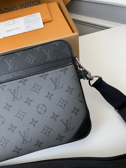 Trio Messenger Bag