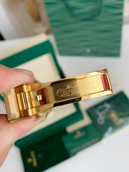 Cosmograph Daytona All Gold Series