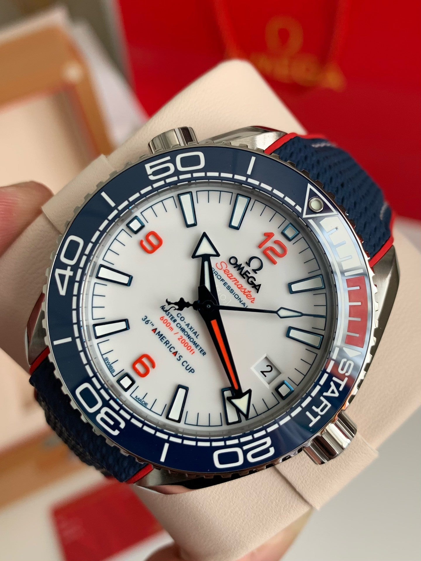 Seamaster Planet Ocean Cosmos Cup – White Dial with Navy Strap, 43.5mm
