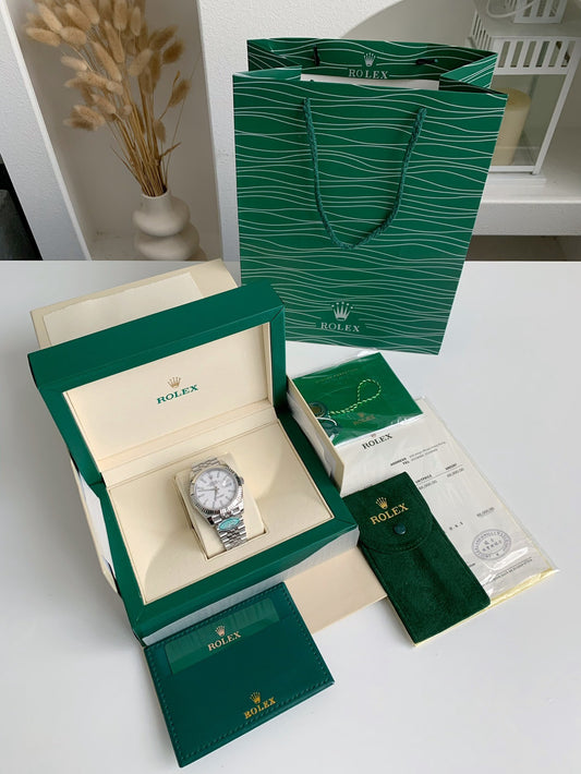 Datejust Style Watch – White Dial, Fluted Bezel, 41mm Stainless Steel