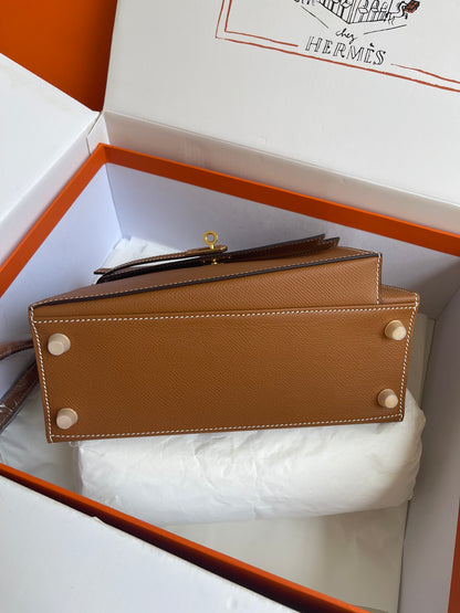 Kelly 22 Sellier Bag