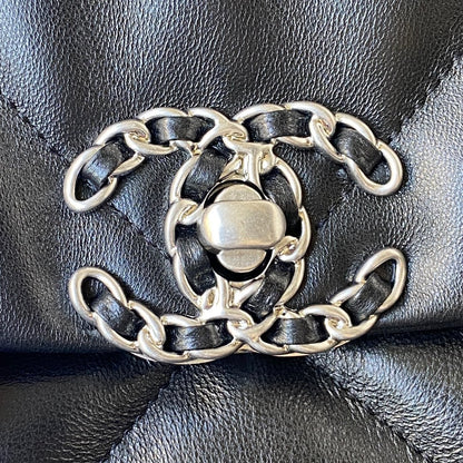 19 Flap Bag