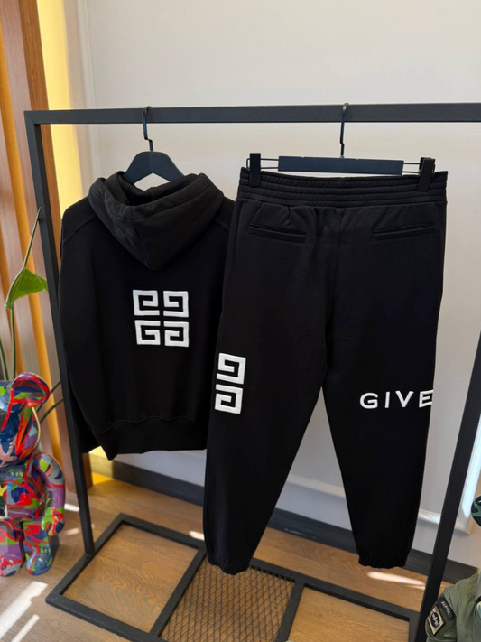 4G Logo Sweatshirt & Jogger Set