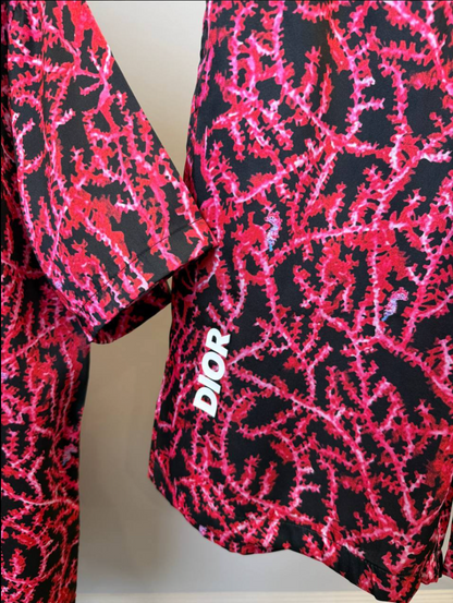 Italic Short Sleeved Black and Red Shirt Set