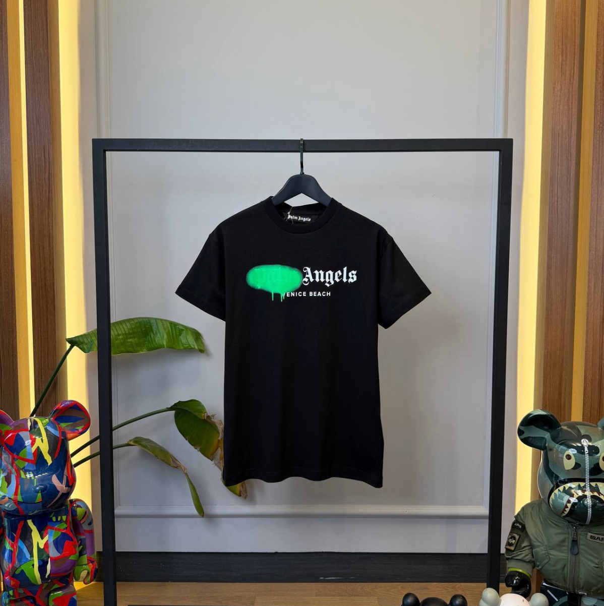 Venice Beach Sprayed Logo T-Shirt