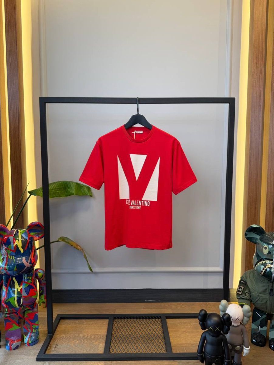 Garavani Chez-Print T-Shirt – Red