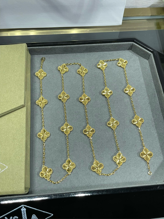 Clover Necklace