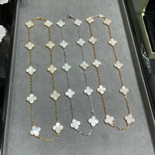 Clover Necklace – Mother of Pearl