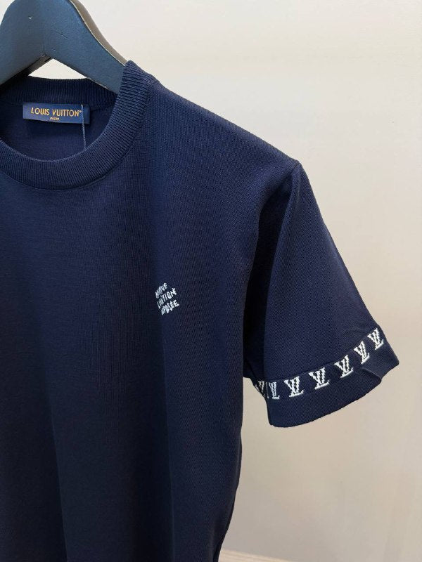 Signature Short-Sleeved Crewneck