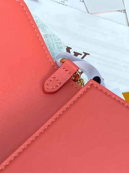 Wallet On Chain – LV Bloom Collection